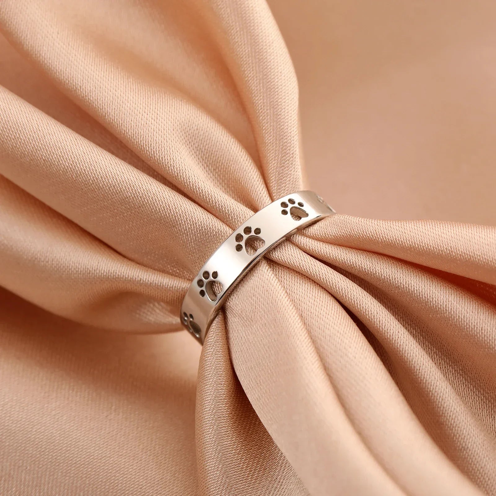 Gold-Tone Paw Print Ring – Stainless Steel